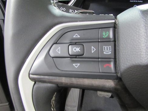 Used 2023 Jeep Grand Cherokee Limited AWD/4WD image 23