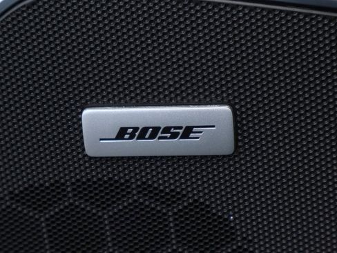 Used 2019 Cadillac Escalade Platinum image 18