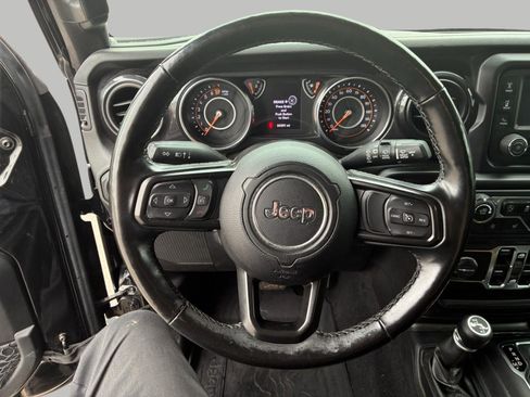 Used 2020 Jeep Wrangler Unlimited Sport AWD/4WD image 12