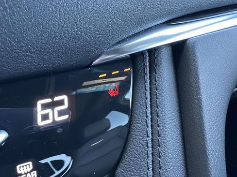 Certified 2025 Cadillac XT5 Premium Luxury w/ Technology Package AWD/4WD image 79