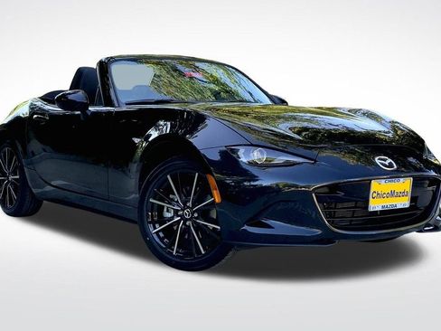 Used 2024 MAZDA MX-5 Miata Grand Touring image 11