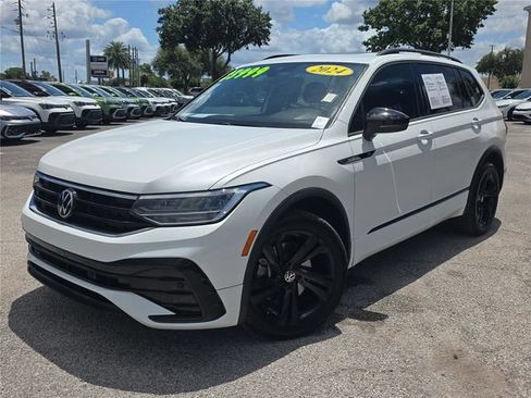 Used 2024 Volkswagen Tiguan SE R-Line FWD image 26