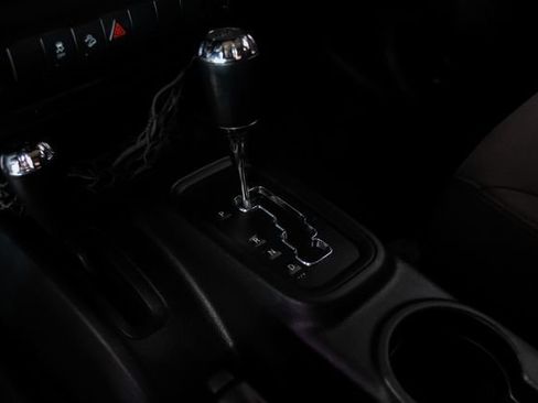 Used 2017 Jeep Wrangler Unlimited Sport AWD/4WD image 22