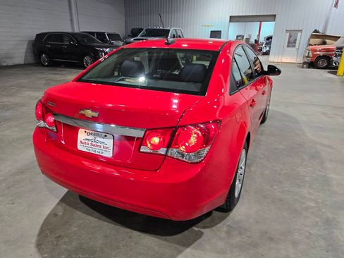 Used 2016 Chevrolet Cruze LS FWD image 11