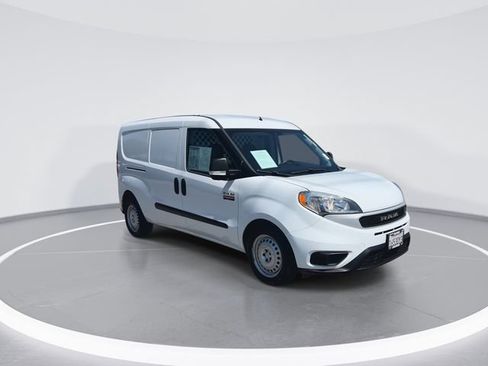 Used 2022 RAM ProMaster City Tradesman FWD image 2