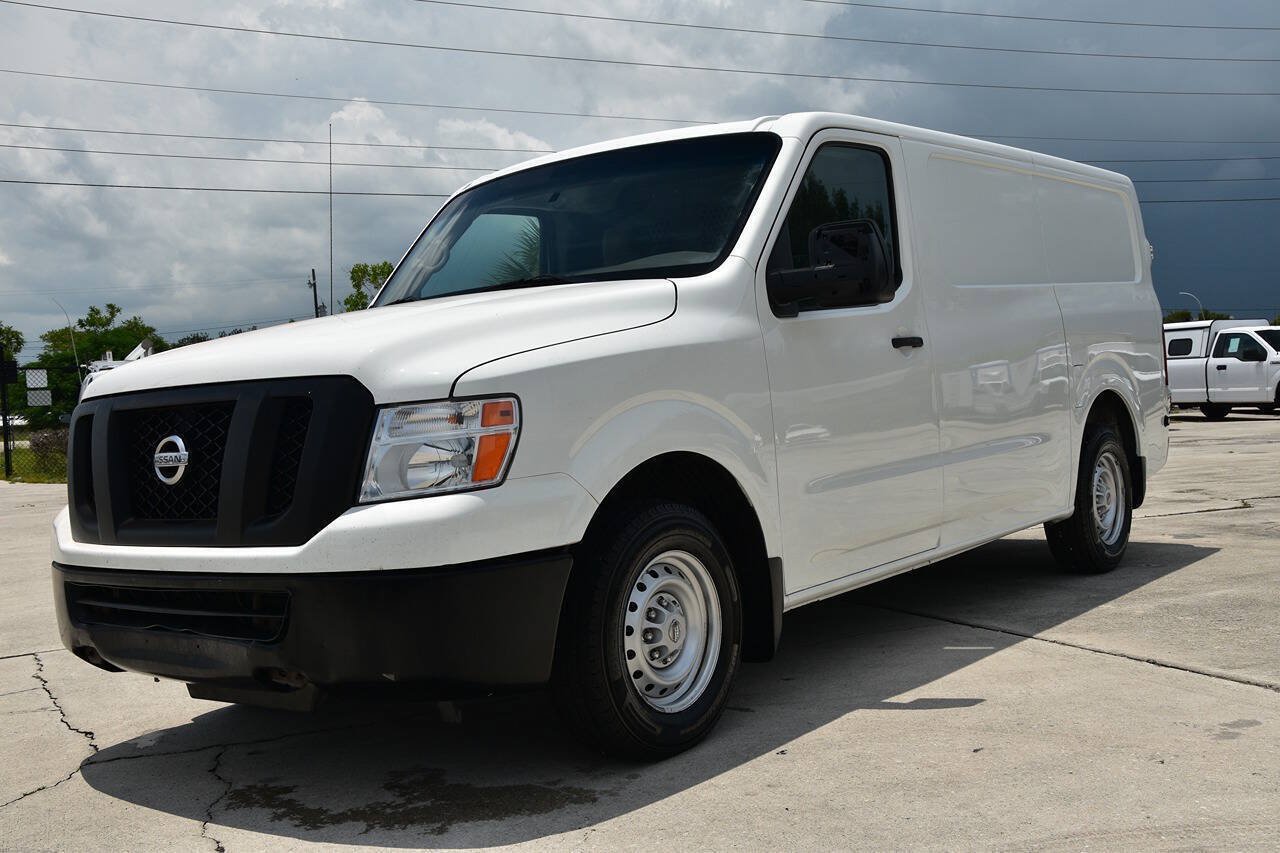 Used 2018 Nissan NV 2500 S RWD image 3