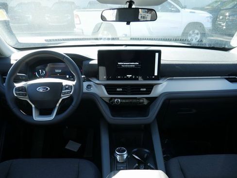 New 2026 Ford Explorer Active image 5