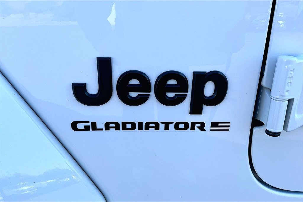 Used 2024 Jeep Gladiator Sport AWD/4WD image 27