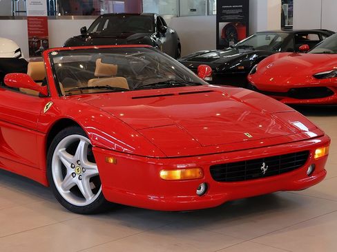 Used 1999 Ferrari F355 Spider image 8