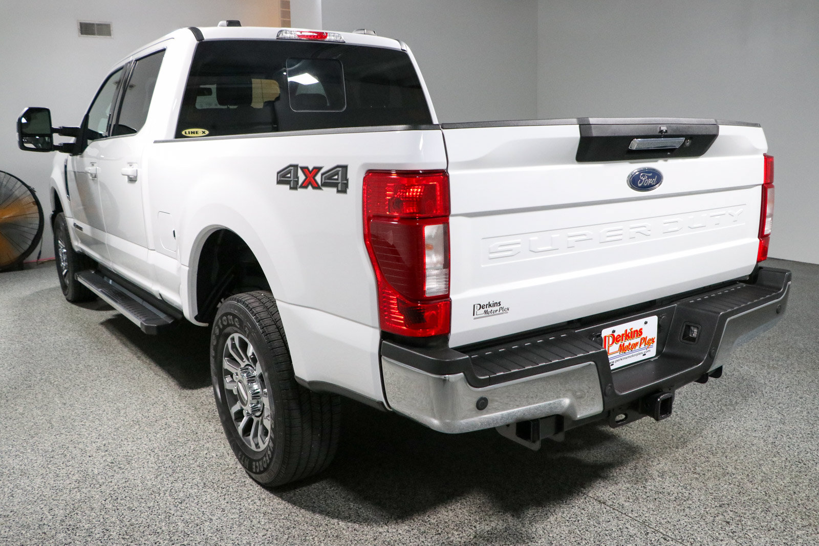 Used 2021 Ford F250 Lariat w/ Lariat Value Package AWD/4WD image 9