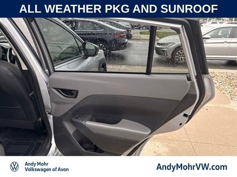 Used 2024 Subaru Crosstrek 2.0i Premium AWD/4WD image 19