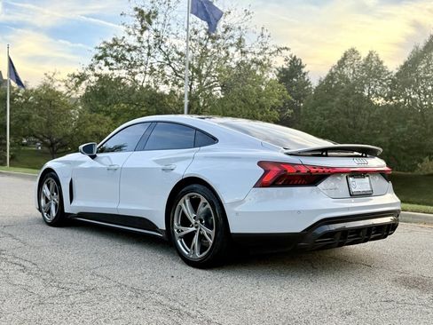 Used 2023 Audi e-tron GT Prestige w/ Prestige Package image 6