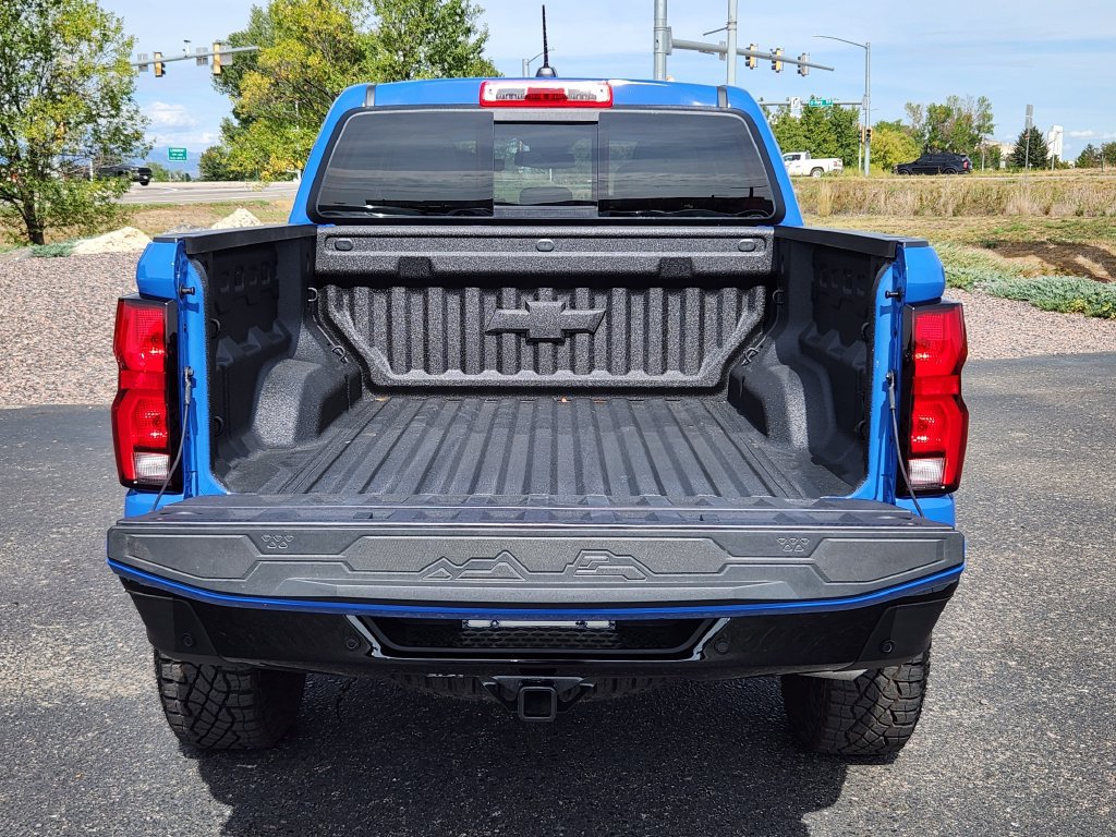 New 2026 Chevrolet Colorado ZR2 w/ Technology Package AWD/4WD image 13