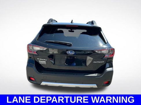 Certified 2025 Subaru Outback Limited AWD/4WD image 6