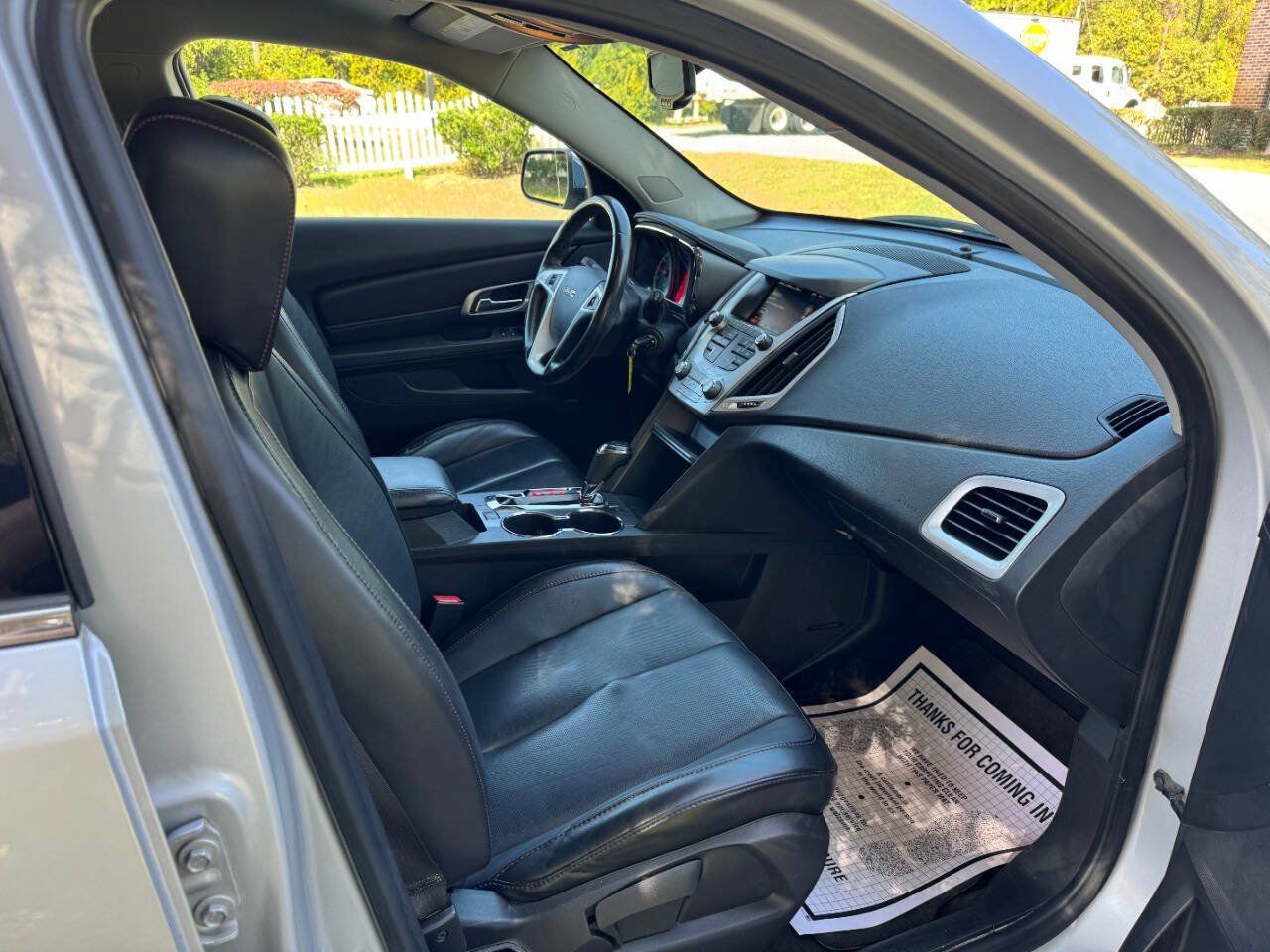 Used 2017 GMC Terrain SLT AWD/4WD image 16