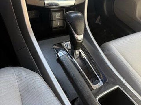 Used 2014 Honda Accord LX image 15
