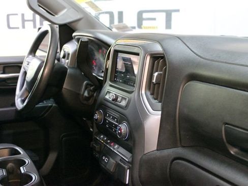 Used 2024 Chevrolet Silverado 1500 Custom w/ LPO, Dark Essentials Package AWD/4WD image 10