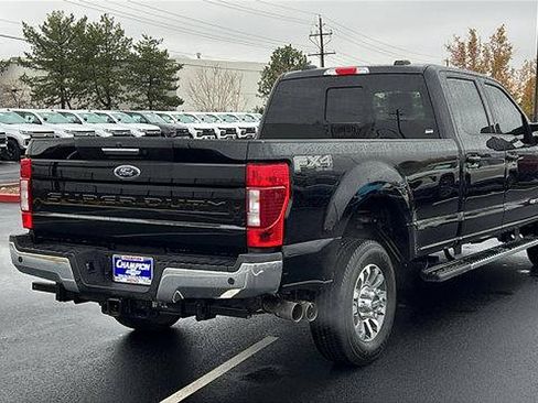 Used 2022 Ford F250 Lariat image 5