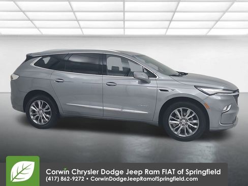 Used 2023 Buick Enclave Avenir w/ Trailering Package, 5000 lbs. image 1