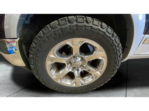 Used 2013 RAM 1500 Laramie w/ Convenience Group AWD/4WD image 19