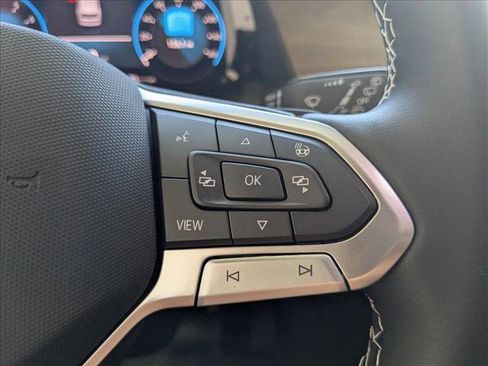 New 2026 Volkswagen Atlas SE image 16