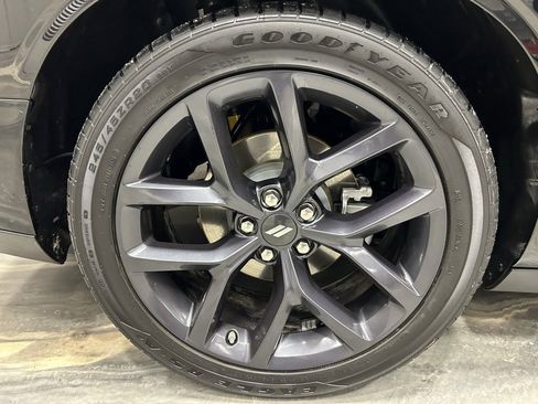 Used 2023 Dodge Challenger R/T w/ Blacktop Package image 23