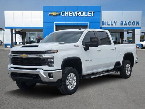 Used 2025 Chevrolet Silverado 2500 LT AWD/4WD image 1