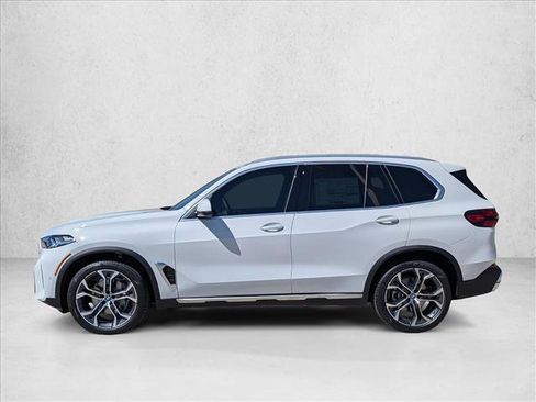 Used 2026 BMW X5 xDrive40i w/ Climate Comfort Package AWD/4WD image 9
