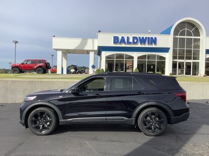 Used 2024 Ford Explorer ST-Line w/ Class IV Trailer Tow Package