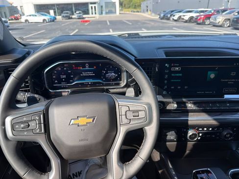 Used 2024 Chevrolet Silverado 1500 LTZ w/ LTZ Premium Package AWD/4WD image 16