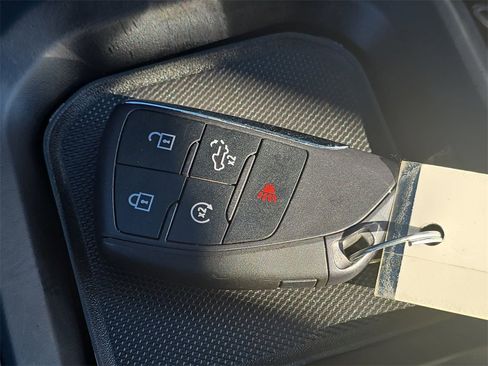 Used 2024 GMC Sierra 2500 Denali Ultimate image 36