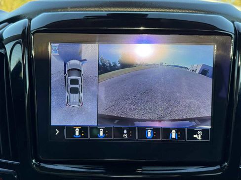 Used 2021 Chevrolet Traverse High Country w/ LPO, Floor Liner Package image 23