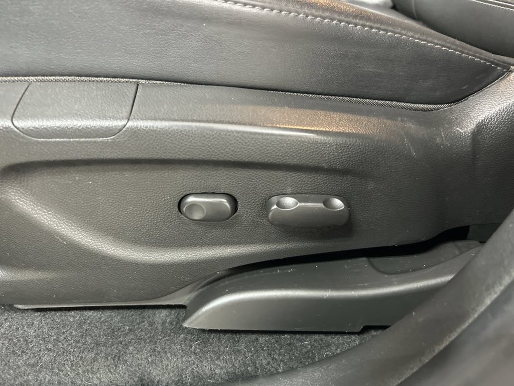 Used 2019 Buick Encore Preferred AWD/4WD image 10