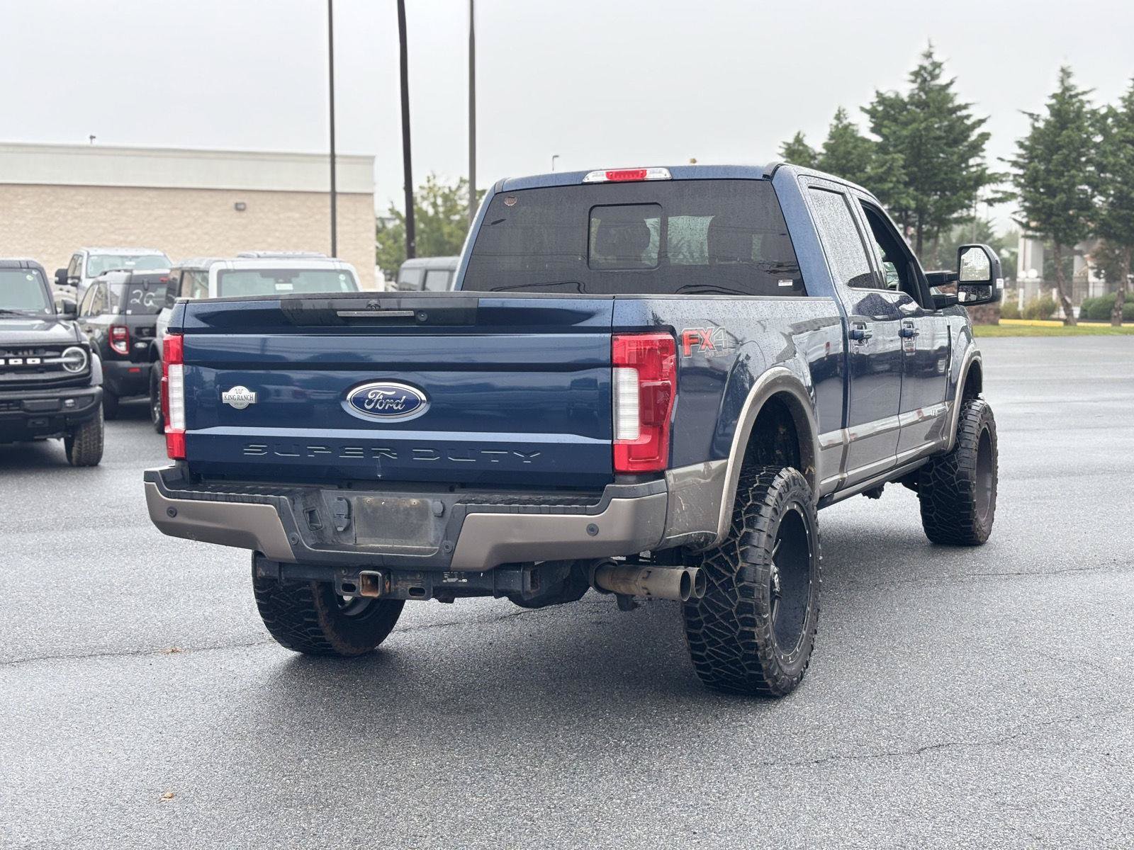 Used 2019 Ford F250 King Ranch w/ King Ranch Ultimate Package AWD/4WD image 3