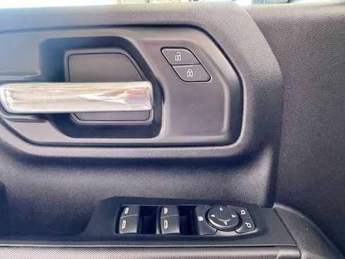 Certified 2024 Chevrolet Silverado 2500 Custom w/ Custom Convenience Package AWD/4WD image 23