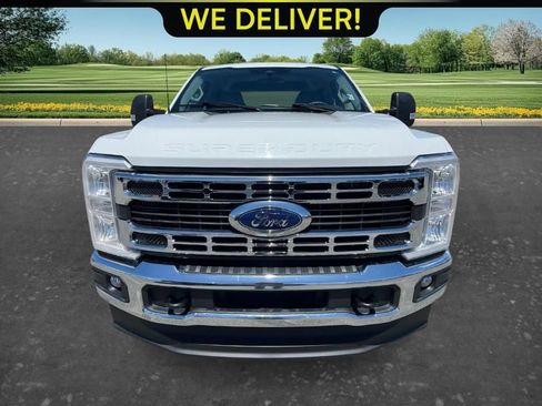 Used 2024 Ford F350 XLT AWD/4WD image 2