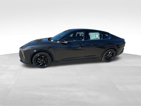 New 2025 Kia K4 GT-Line Turbo image 5