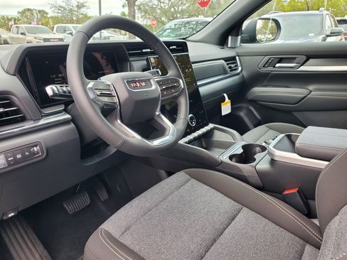 New 2026 GMC Terrain Elevation w/ Black Edition FWD image 11