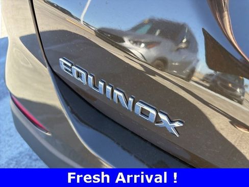 Used 2023 Chevrolet Equinox LT image 12