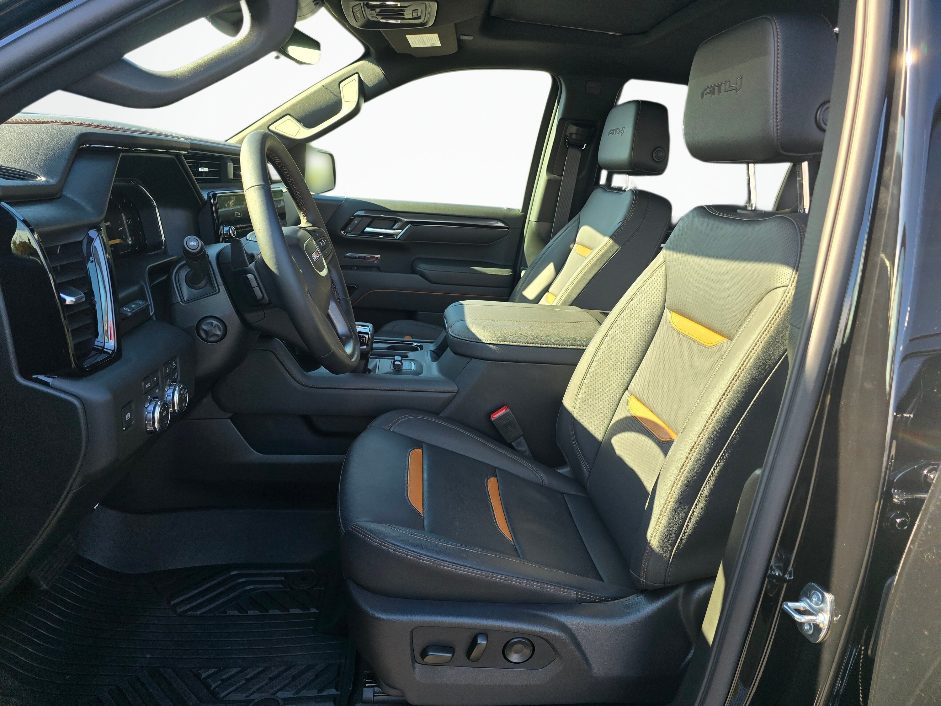 Used 2026 GMC Sierra 1500 AT4 w/ AT4 Premium Package AWD/4WD image 12