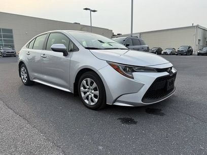 Used 2022 Toyota Corolla LE w/ Carpet Mat Package (TMS)