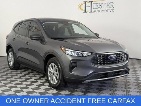 Used 2025 Ford Escape Active FWD image 2