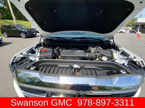 Used 2024 GMC Sierra 1500 SLT w/ SLT Premium Plus Package AWD/4WD image 32