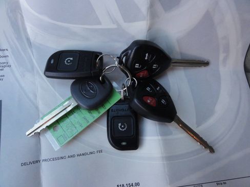Used 2009 Toyota Corolla LE FWD image 20