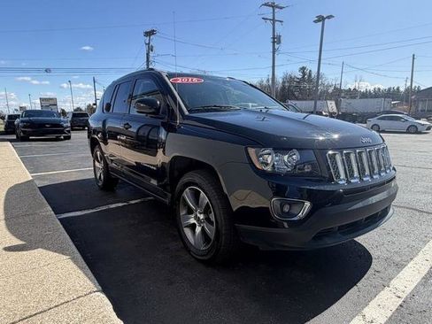Used 2016 Jeep Compass High Altitude image 4
