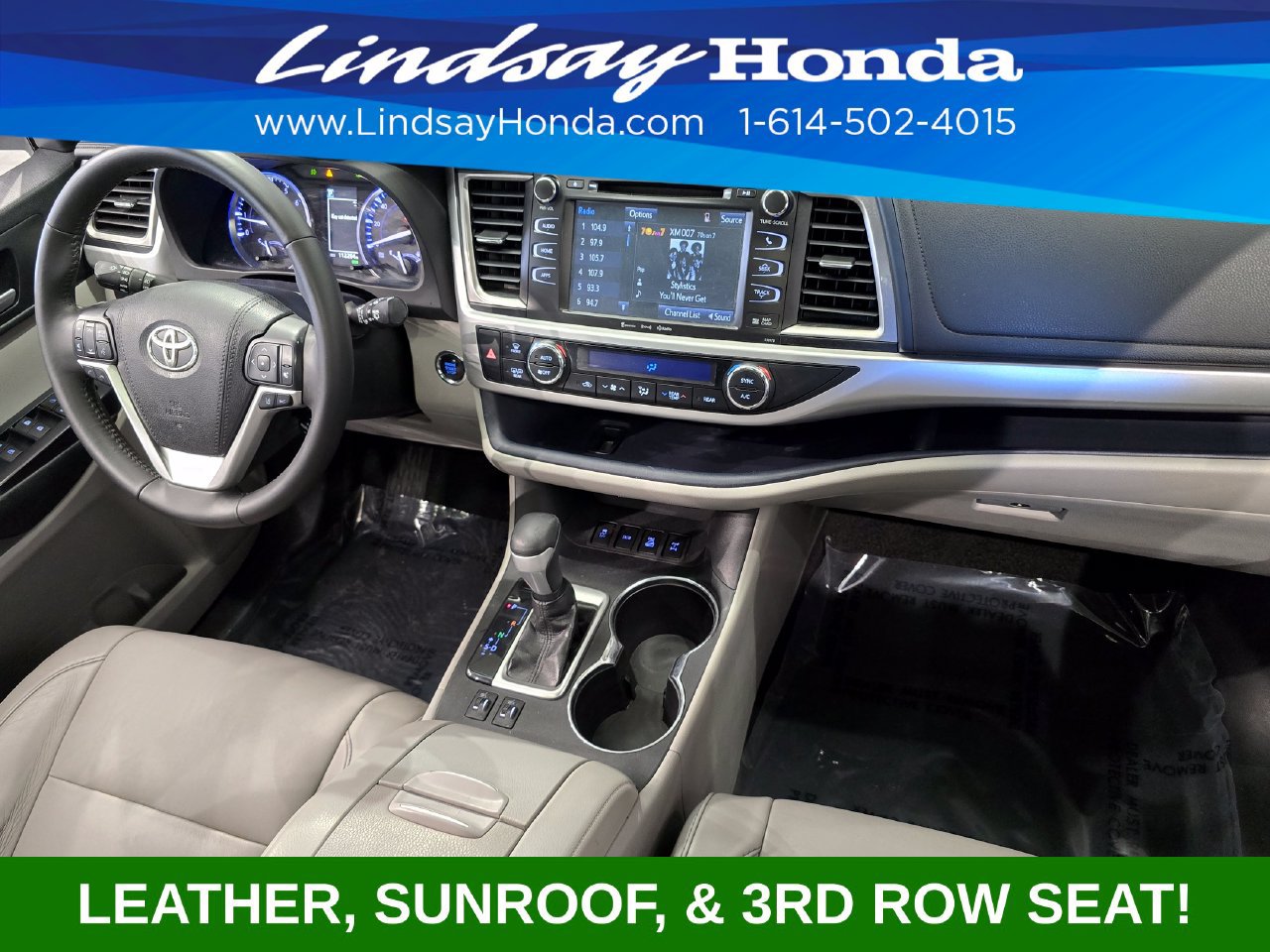 Used 2018 Toyota Highlander XLE AWD/4WD image 11