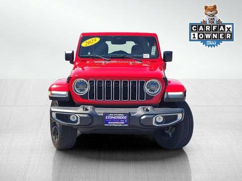 Used 2025 Jeep Wrangler Unlimited Sahara w/ Safety Group AWD/4WD image 2