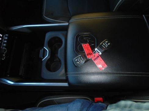 Used 2021 RAM 3500 Laramie w/ Night Edition image 80