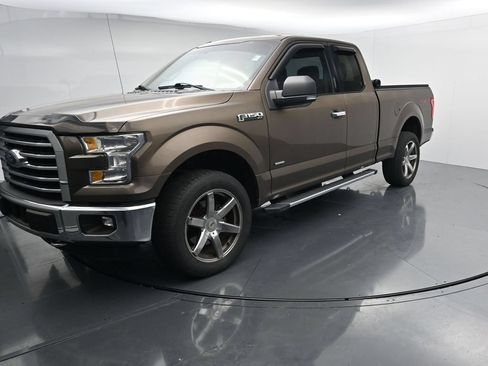 Used 2016 Ford F150 XLT w/ Equipment Group 301A Mid AWD/4WD image 4