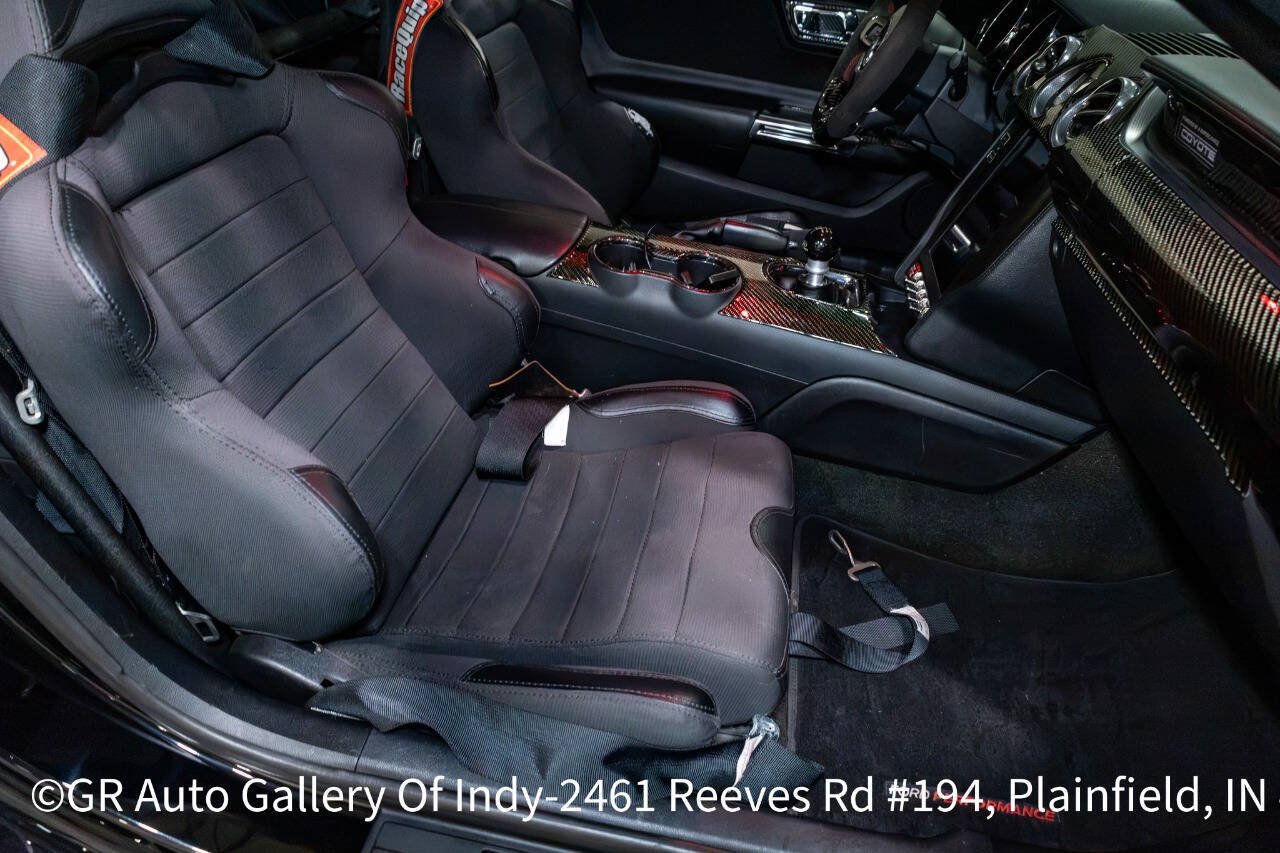 Used 2016 Ford Mustang GT RWD image 34